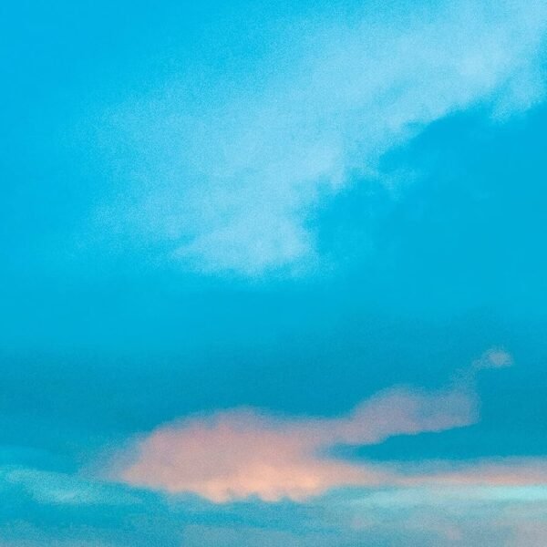 30 Seconds To Mars - It's The End Of The World But It's A Beautiful Day